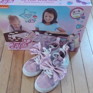 JOJO Shoes & Boardgame